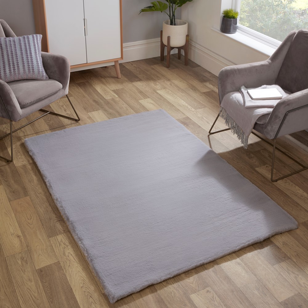 Luxe Faux Fur Rug in Silver Grey